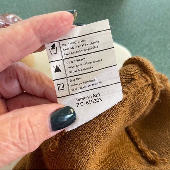 Carhartt Beanie Brown Youth Size - Picture 4 of 5